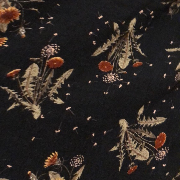 Fall Keyhole Tunic - Picture 6 of 6